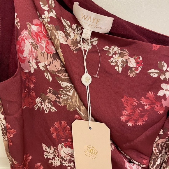 WAYF The Lainey Floral One Shoulder Twist Burgundy Gown Small - Picture 3 of 13